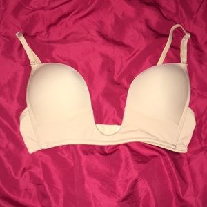 Bra for low cut shirts and dresses